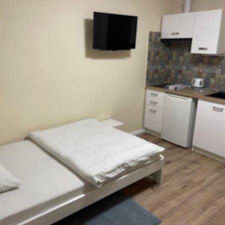 Villa Pod Orzechem W Zaniemyslu Luaran gambar