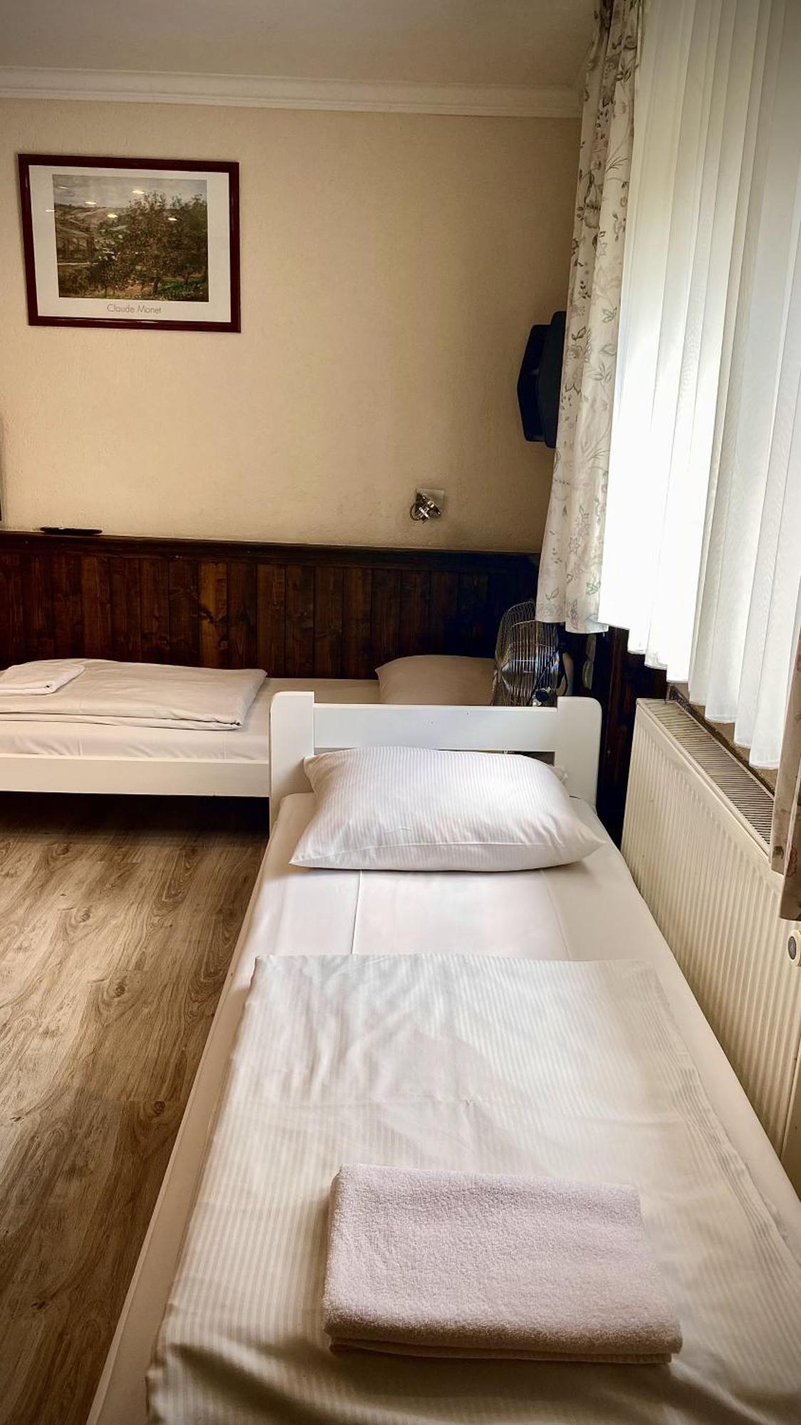 Villa Pod Orzechem W Zaniemyslu Luaran gambar